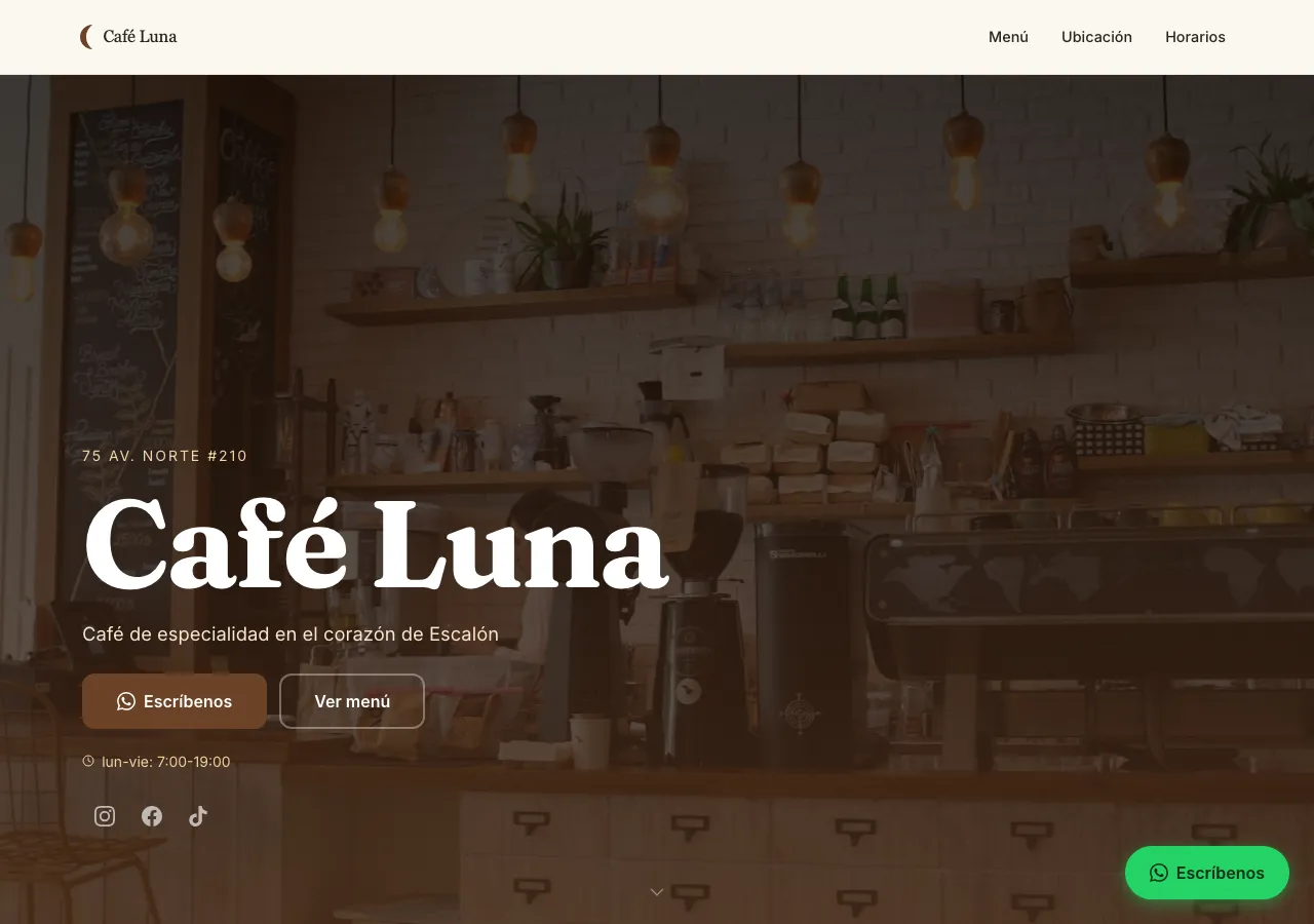 Demo Café Luna: portada con barra de café de especialidad, menú y contacto por WhatsApp